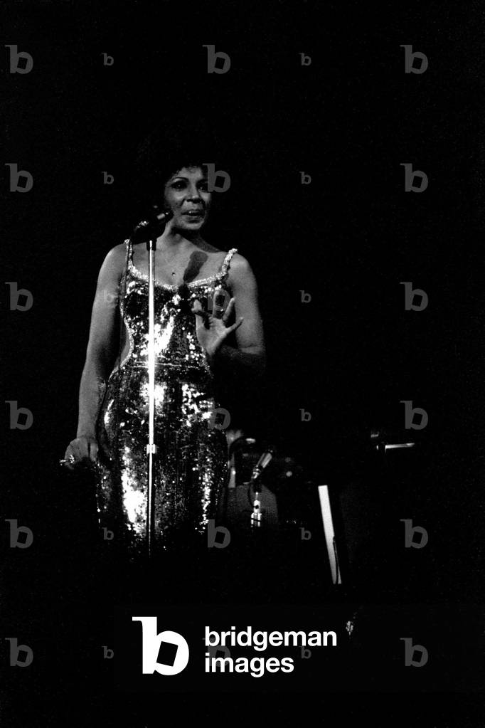 Shirley Bassey performing on stage in concert at Newcastle City Hall, 30th April 1971