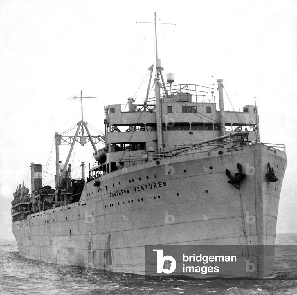 The whaler ship Southern Venturer, 1940 (b/w photo)