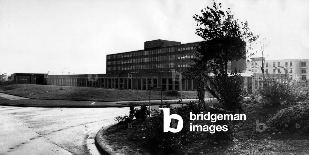 The nurses home at Walsgrave Hospital. 19th April 1968 (b/w photo)