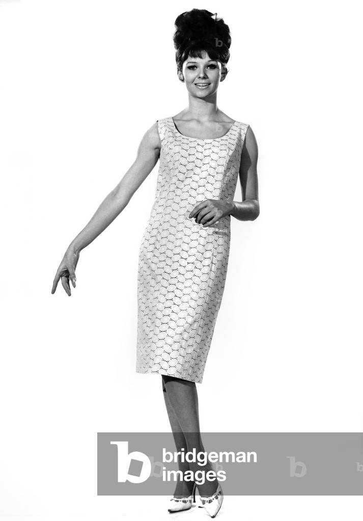 Reveille Fashions 1963: Meriel Weston, April 1963 (b/w photo)
