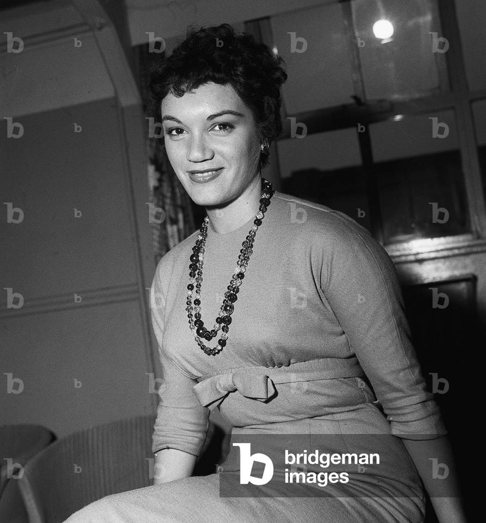 Singer Connie Francis at London Airport, 14th August 1958 (b/w photo)