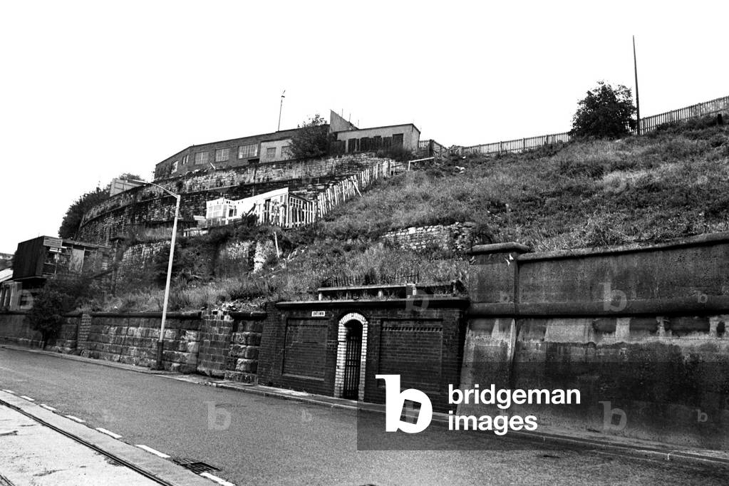 Dereliction along the quayside in Newcastle. A gentlemen's public toilet, 20/10/1980 (b/w photo)