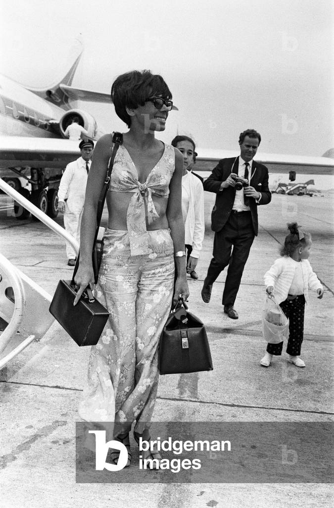 Shirley Bassey, August 1966
