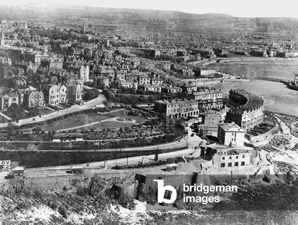 Weston-super-Mare, Somerset, England, 19th January 1927.