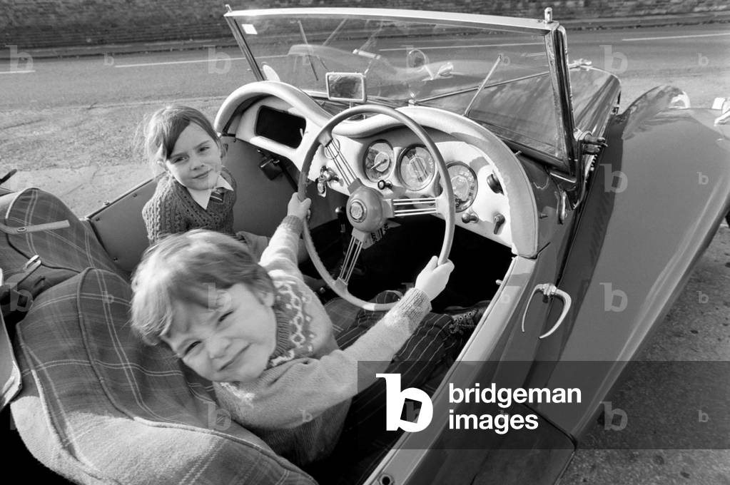 Children with Vintage Cars, Austin and M.G, 22nd January 1975
