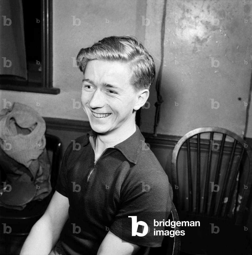 G. Loran. Table Tennis Contest. August 1953 D461-004