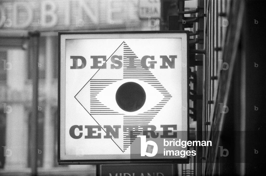The Design Centre, 28 Haymarket, near Piccadilly Circus, London. The Centre acted as the Design Council's headquarters, and it provided the Design Council with a permanent public space to present displays of contemporary British design, along with a changing programme of themed special exhibitions, 23rd January 1961 (b/w photo)