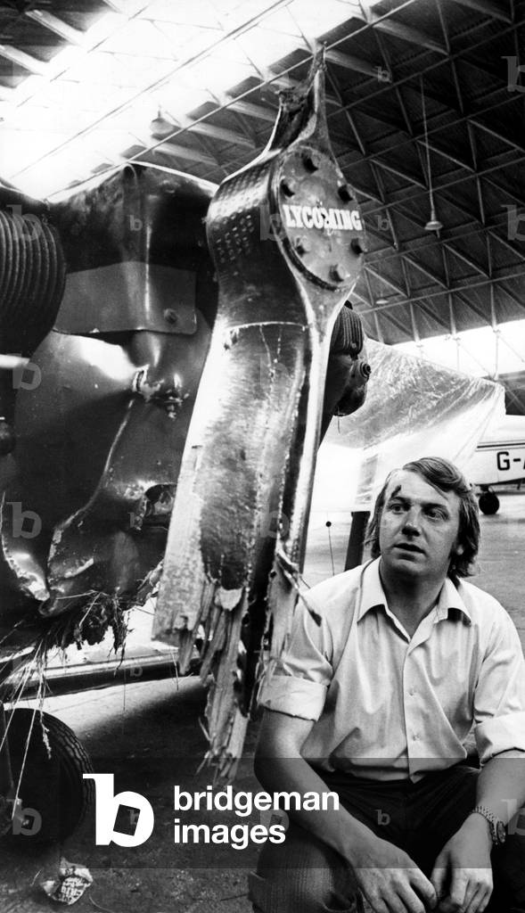 Crash at Sunderland Airport, 1976