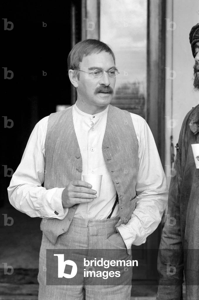 Doctor Len Petrie has a job most young doctors would envy. For the next few months he will be looking after the stars of 