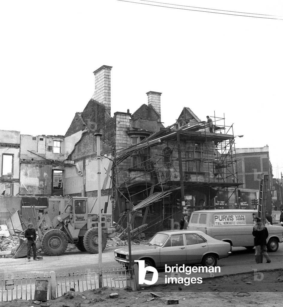 Where is Health and Safety? The Evening Chronicle photographer was on the spot on Thursday, April 4, 1972 when demolition men moved into pull down the Trafalgar Hotel at the corner of Trafalgar Street and New Bridge Street, Newcastle, 1972 (b/w photo)