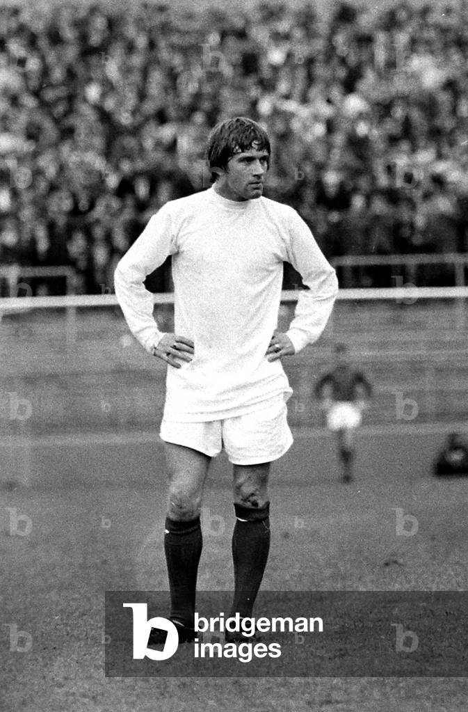 John Fitzpatrick of Manchester United Manchester United versus Burnley at Turf MoorOctober 1968 (photo)