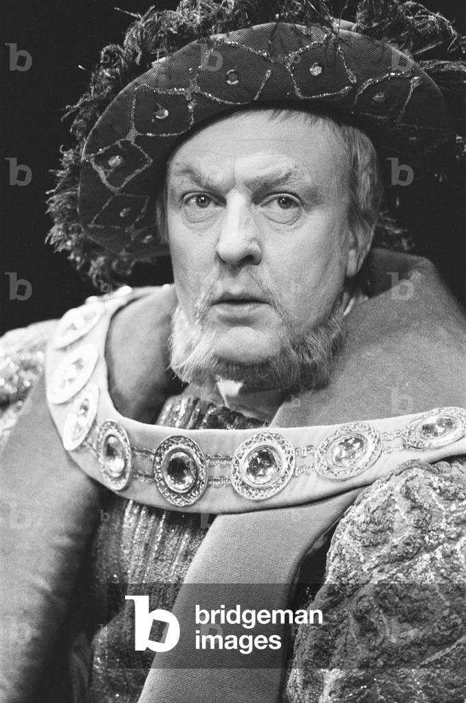 Donald Sinden as King Henry 8th in a scene from Henry 8th , which opens as the RSC , Stratford . 7th October 1969 (b/w photo)