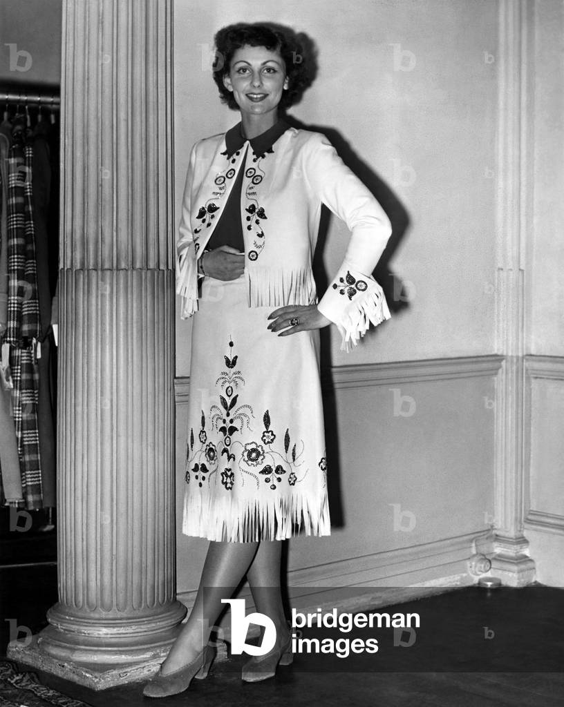 Clothing Fashion 1950: British copy of Betty Hutton's outfit in the film 