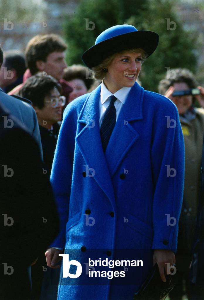 Princess Diana Princess of Wales April 1988 looking sideways blue coat hat
Princess Diana at Scotland Glasgow Garden Festival