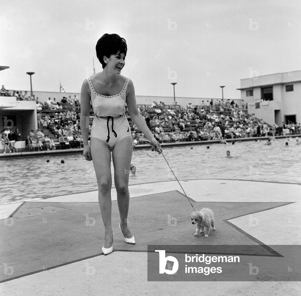 Diane Westbury, 21 from Cheshire, Heat Winner, Miss Great Britain Competition, Morecambe, 18th August 1965 (b/w photo)