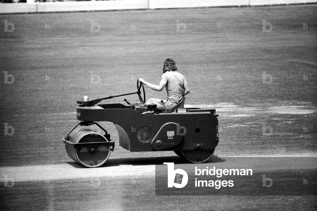 Test Match: Fans: England v. New Zealand at Lords, June 1973 (b/w photo)