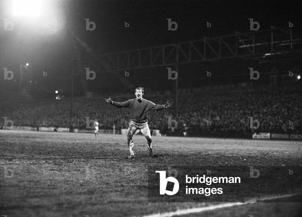 FA Cup third round replay match at Selhurst Park. Crystal Palace 0 v Charlton Athletic 2. Charlton goalkeeper Charlie Wright looking happy all on his own when his team put the ball in the net for the second time. 8th January 1969 (photo)