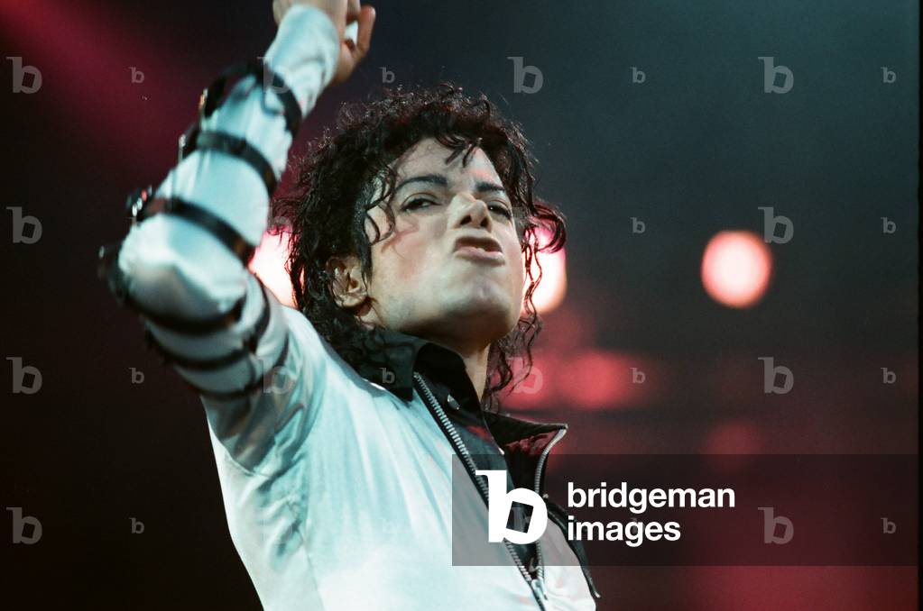 Michael Jackson in concert at Wembley, 15th July 1988 (photo)