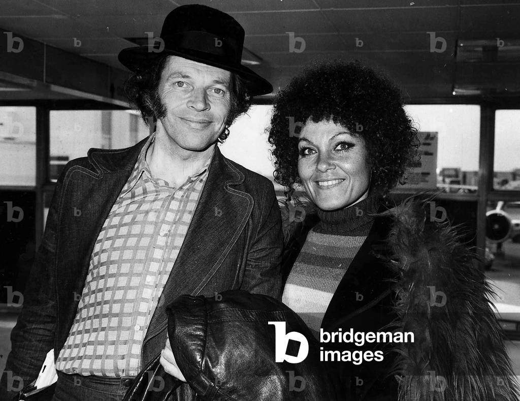 Johnny Dankworth jazz musician with wife Cleo Laine, April 1973 (b/w photo)