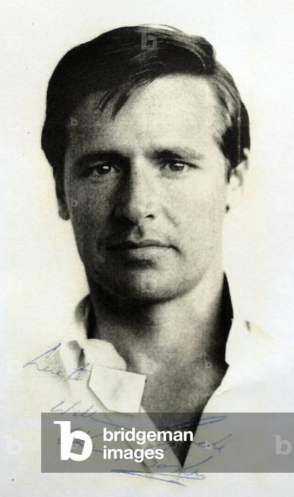 Actor William Roache trial at Preston Crown court to face charges of indecent assault, on January 15, 2014 in Preston, Lancashire. Copy of letter and signed photo sent to alleged rape victim at the Bill Roache rape trial, Preston Crown court, 2014 (b/w photo)