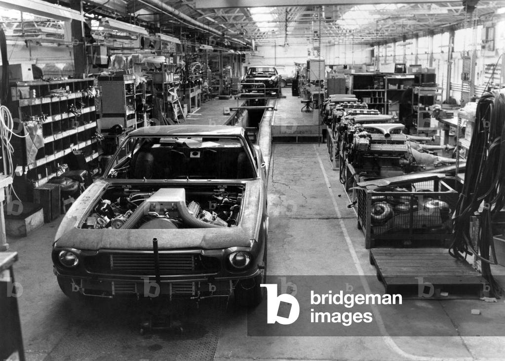 Aston Martin Closes. Aston Martin, the firm that has made cars for Prince Charles, the shah of Iran - and 007 agent James Bond, is going bust, December 1974 (b/w photo)
