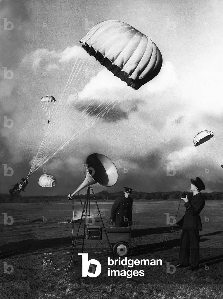 Parachutists in Descent during WW2 (b/w photo)