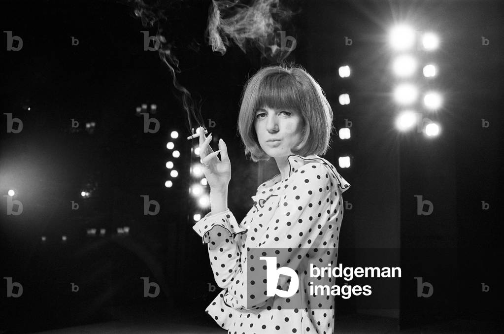 Cilla Black, at the London Palladium. 8th May 1964.