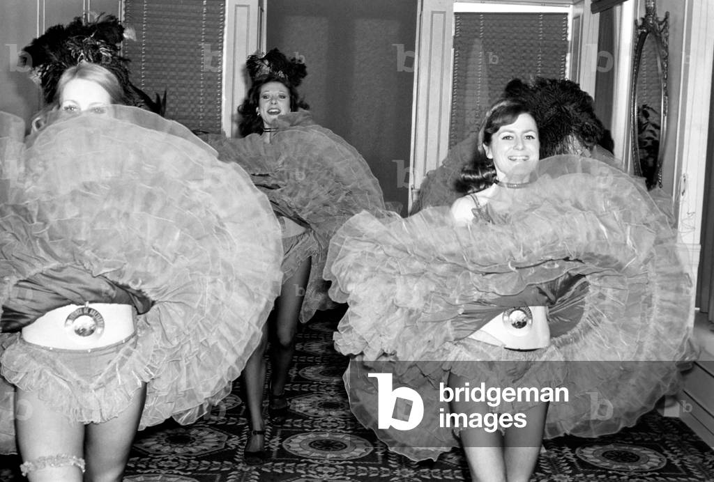 Due to the Mild winter we are enjoying new Cauliflower from Brittany is reaching this country 5 weeks early. Four Can-Can dancers Biba Brookman, Diana Regal, Robbie Hart and Nicky Billiyard introduced the delicious vegetable is a spirited Can Can which they call the Cauli Can Can. January 1975