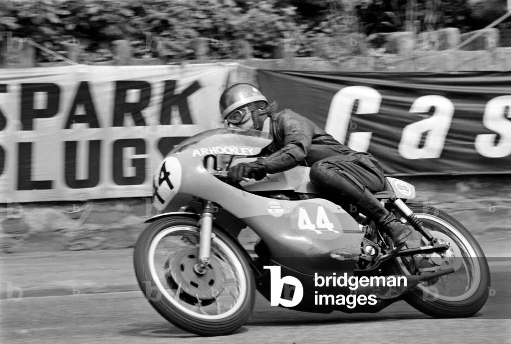 Motorsport, I.O.M. TT Racing. Austin Hockley on a 250cc Lightweight, event in progress. June 1972