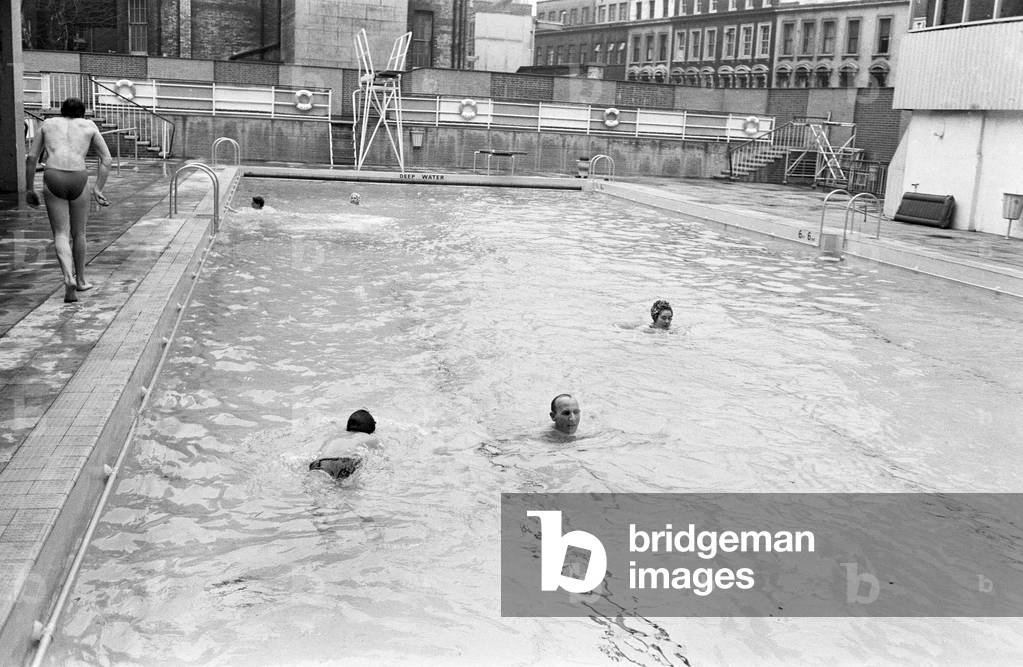 The opening the Oasis outdoor swimming pool in Holborn for the summer season. 1st April 1964 (b/w photo)