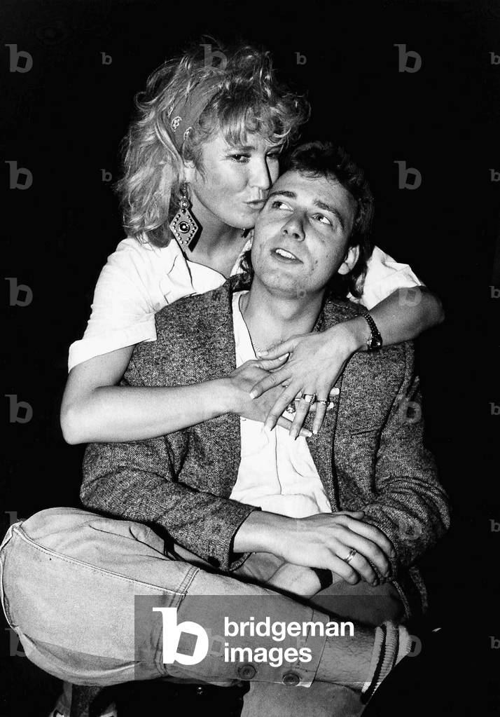 Tanya Tucker American country singer and actress kissing nightclub owner Richard Duncan. April 1987