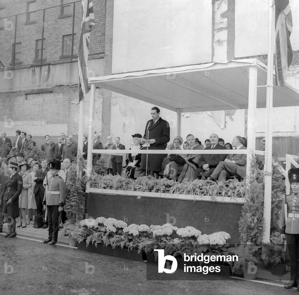 The opening of John Dobson street in Newcastle on Wednesday, May 6, 1970 (b/w photo)