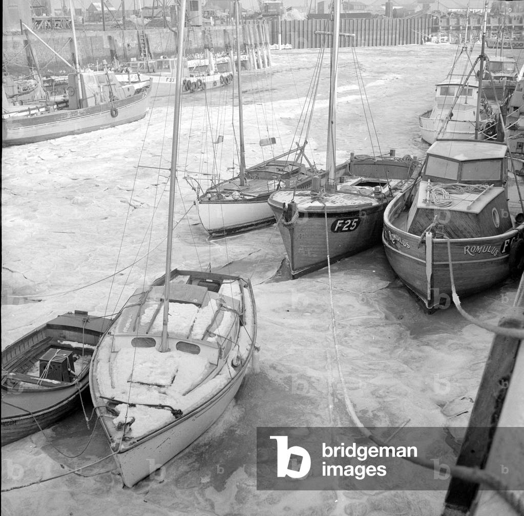 Pictures of the sea at Whitstable, Kent, frozen solid in places. 14th January 1963 (b/w photo)
