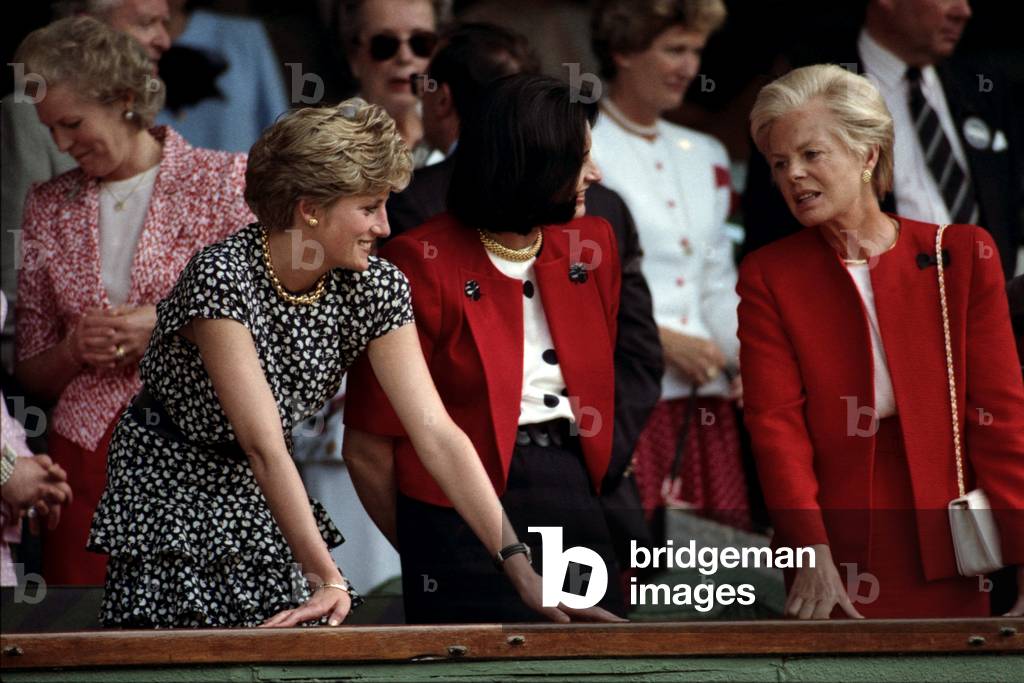 Wimbledon Men's Final, Princess Diana of Wales with her friend Lucia Flecha De Lima and the Duchess of Kent, 7th July 1991 (photo)