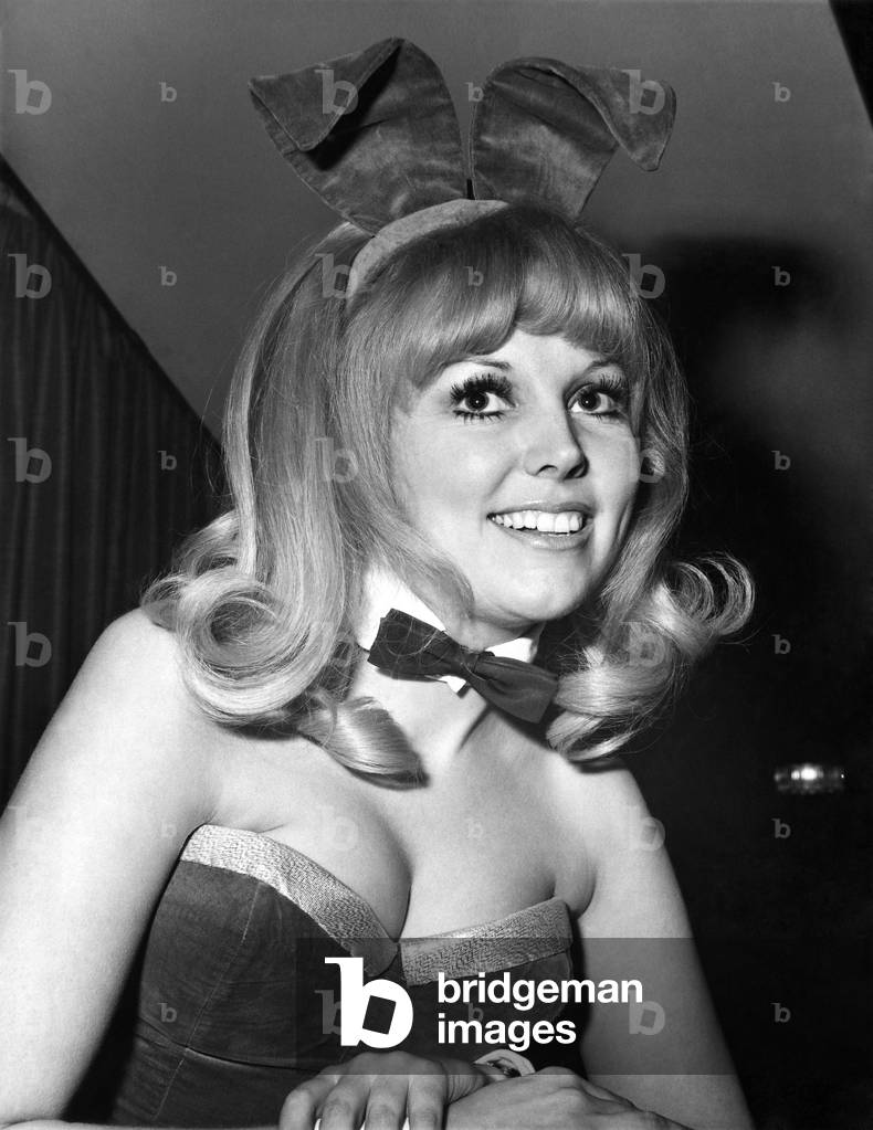 Tracey Hudson as a Bunny Girl at London's Playboy Club. February 1972 P018592