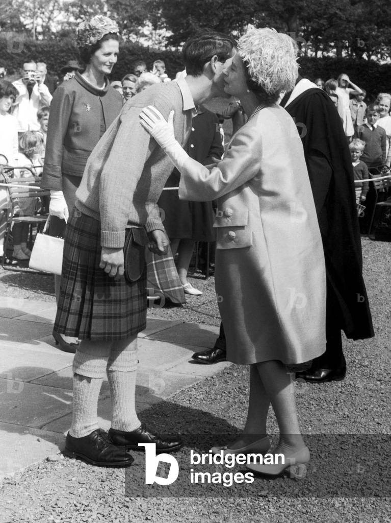 The Queen visiting Prince Charles at Gordonstoun School on his last day.
31st July 1967.