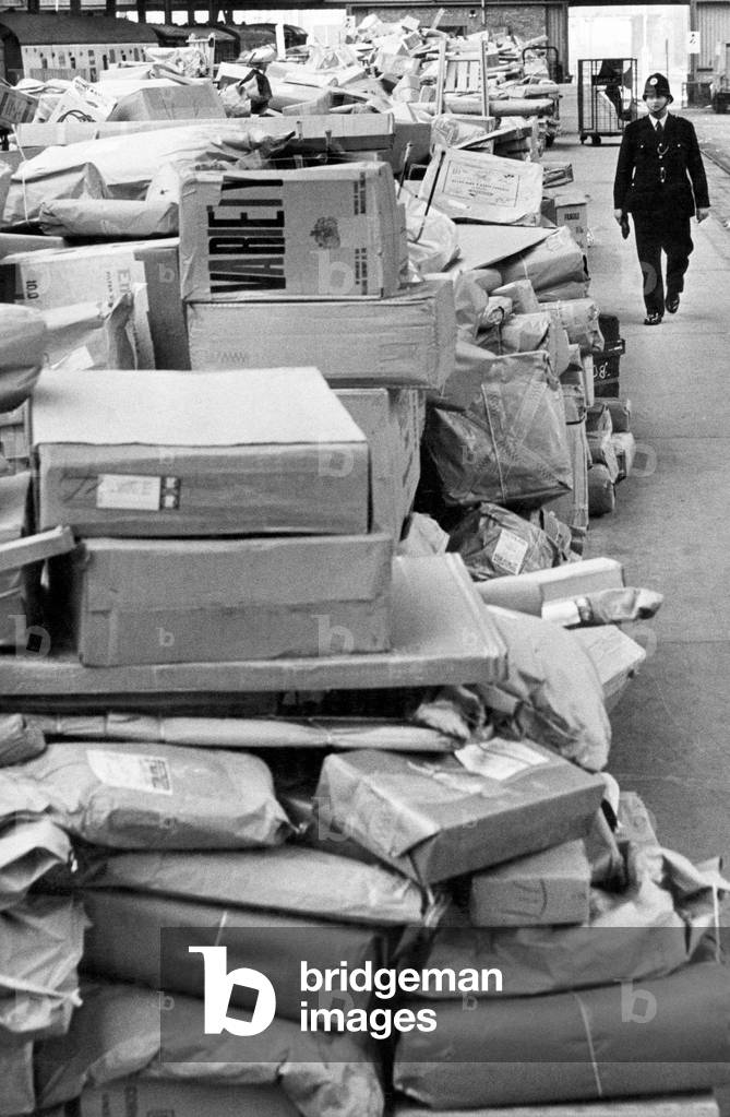 British Rail's giant parcels depot at Curzon Street Station, Birmingham, was reduced to 50 per cent capacity today as the guards' train dispute hit freight train services into the city. 21st October 1967 (b/w photo)