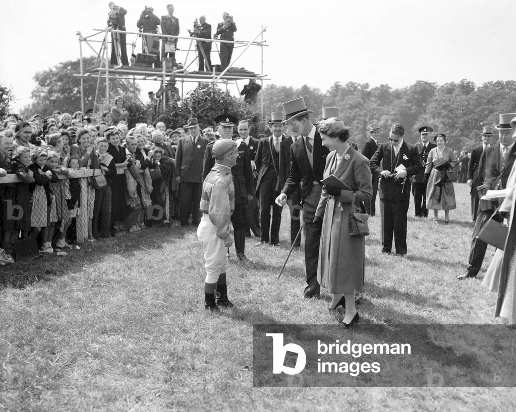 Coronation Derby, Epsom Downs Racecourse, 6th June 1953 (b/w photo)