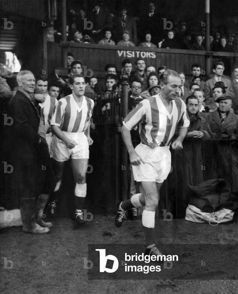 Stanley Mathews returns to Stoke. 