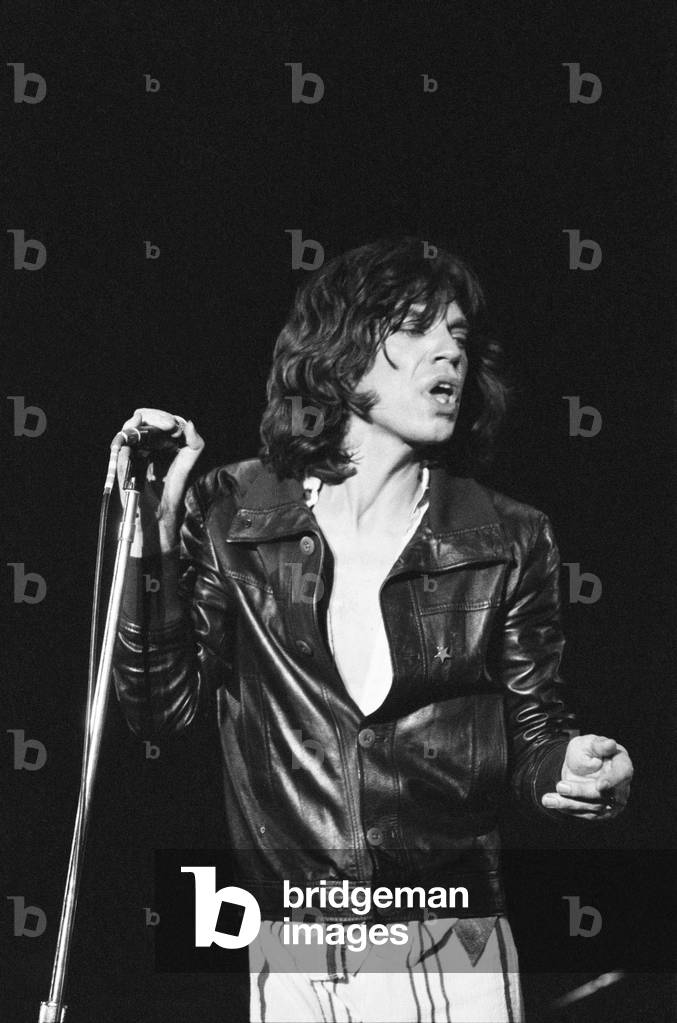 The Rolling Stones in concert at Hemisfair Plaza Arena & Convention Centre, San Antonio, Texas. Mick Jagger on stage.
4th June 1975.