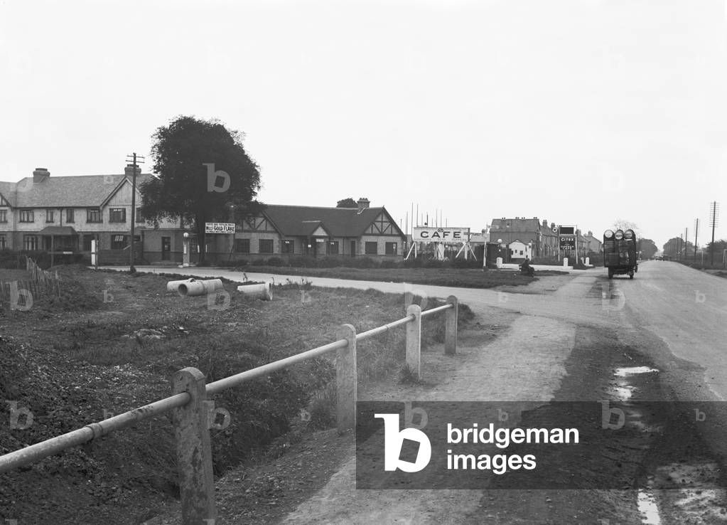 The Triple SSS Cafe at the junction of the A408 and B379 West Drayton, London, c. 1931 (b/w photo)