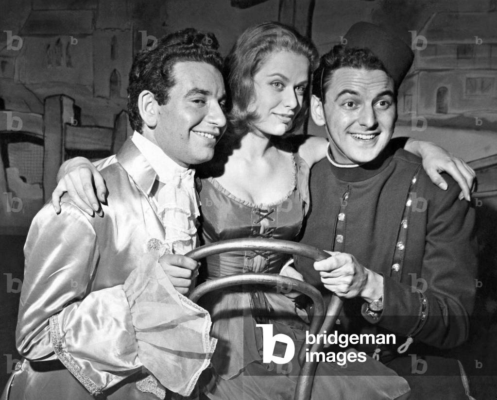 Picture call at the Palace Theatre, Manchester for the Panto Cinderella, 15th December 1958 (b/w photo)
