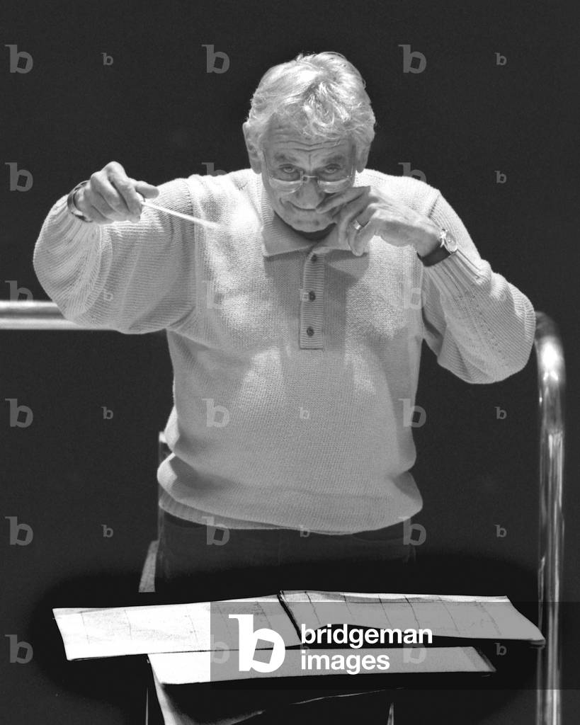 Leonard Bernstein rehearsing 'Candide'