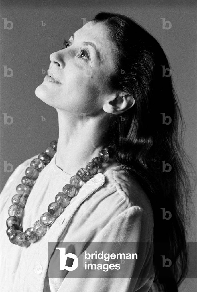 Carla Fracci in Maria Mulas studio, Milan, Italy, 1985 (b/w photo)