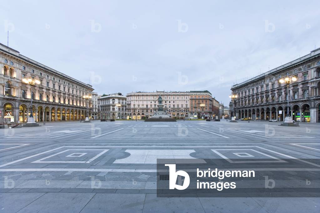 Piazza Duomo, Milan, Italy (photo)