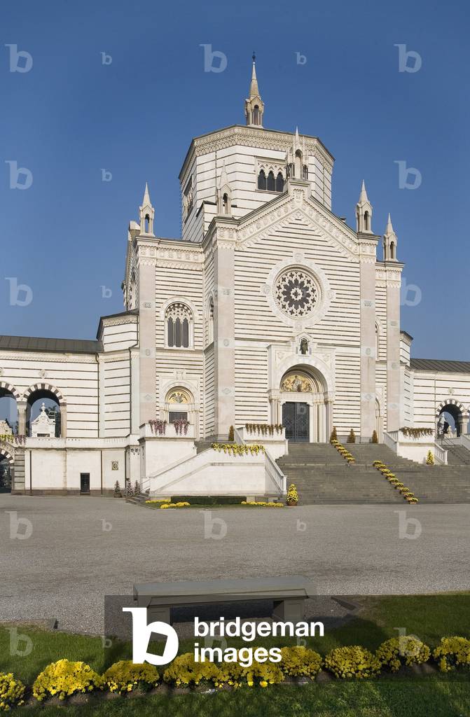 Memorial Cemetery, Milan, Italy (photo)