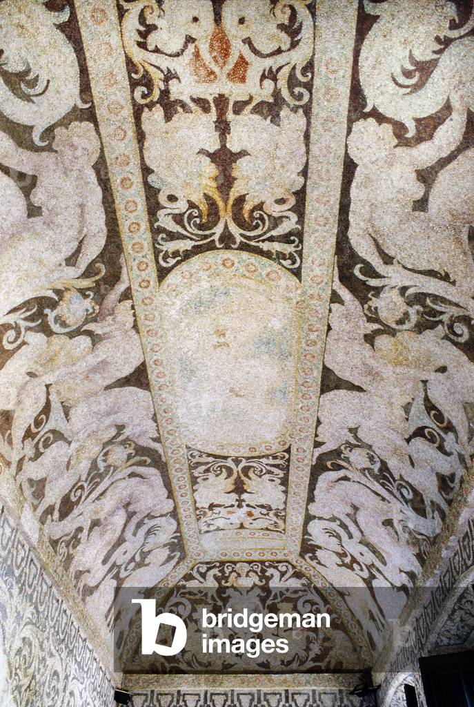 Vault with decorations, Nymphaeum at Villa Litta Visconti Borromeo Arese, Lainate, Lombardy, Italy (photo)