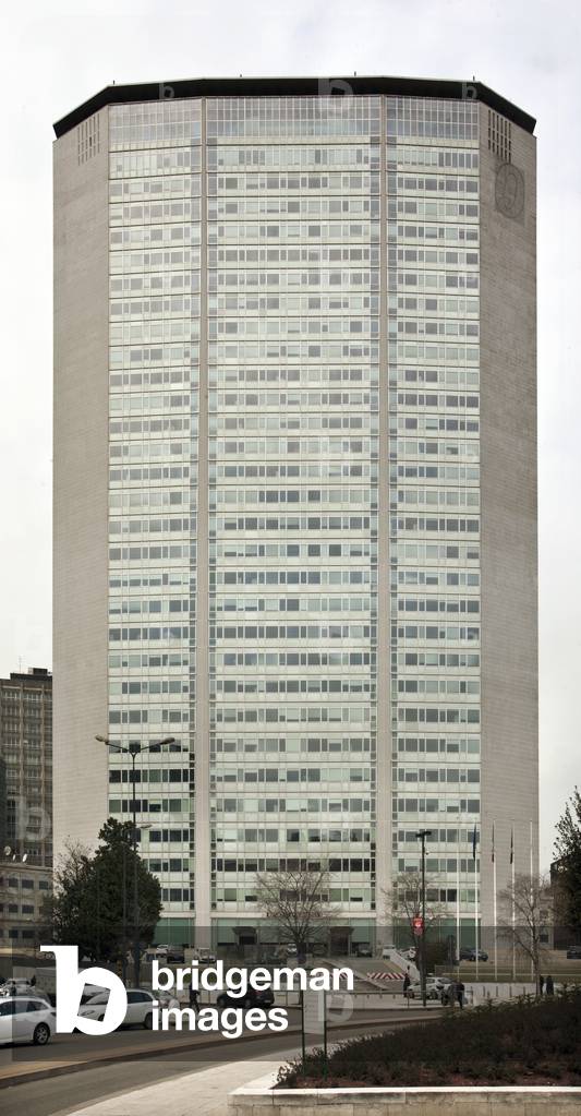 View of Pirelli Tower called 