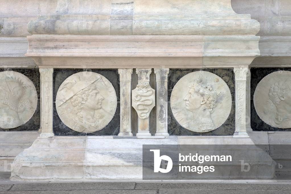 Judah Maccabee and Alexander the Great, Detail of the exterior of Certosa di Pavia, Province of Pavia, Lombardy, Italy (photo)