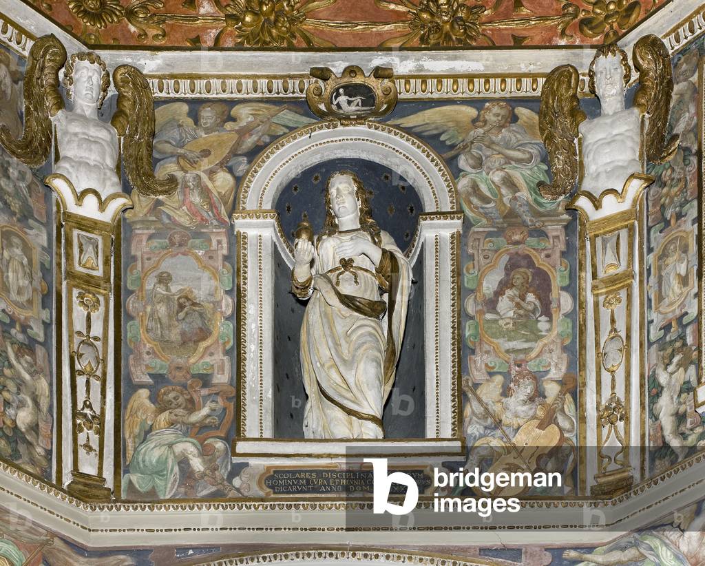 Stucco in the pendentive of the cupola, Church of Saint Martha, Bellano, Lake of Como, Italy (photo)